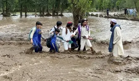 पाकिस्तान: खैबर पख्तूनख्वा में बारिश से भारी तबाही, अब तक 406 लोगों की मौत
