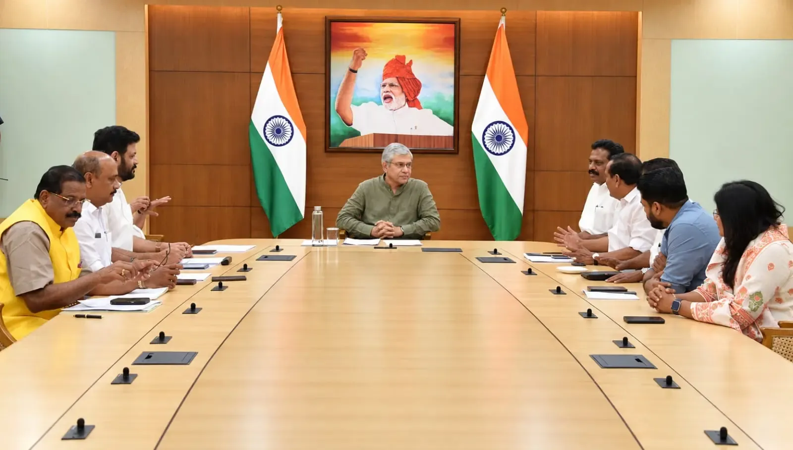केरल का रेलवे आवंटन 10 गुना बढ़ा, वित्त वर्ष 2026-27 में ₹3,795 करोड़: रेल मंत्री वैष्णव