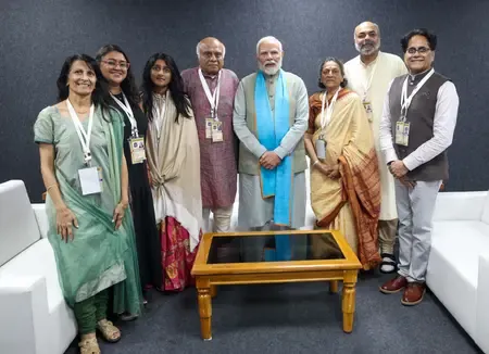 क्या प्रधानमंत्री मोदी ने सरदार वल्लभभाई पटेल के परिवार से मुलाकात की और लौह पुरुष के योगदान को याद किया?