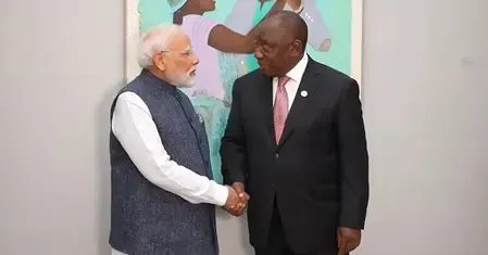 पीएम मोदी और दक्षिण अफ्रीका के राष्ट्रपति रामफोसा ने की द्विपक्षीय बैठक, एस जयशंकर भी रहे मौजूद