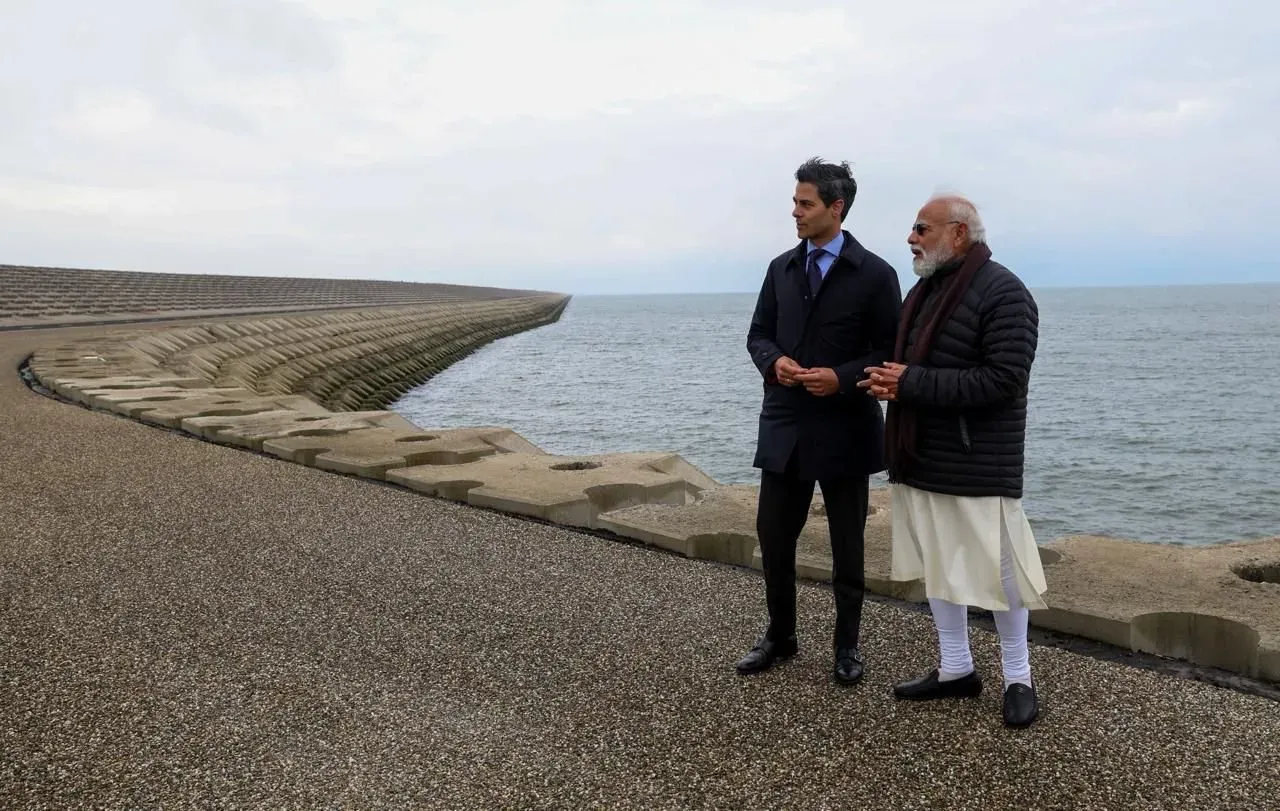 ऑफस्लोडाइक डैम दौरे पर PM मोदी बोले — नीदरलैंड की जल प्रबंधन तकनीक 'पूरी दुनिया के लिए सीखने लायक'