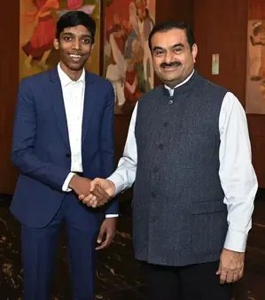 गौतम अदाणी ने की ग्रैंड शतरंज टूर फाइनल में जगह बनाने वाले प्रज्ञानंद की तारीफ