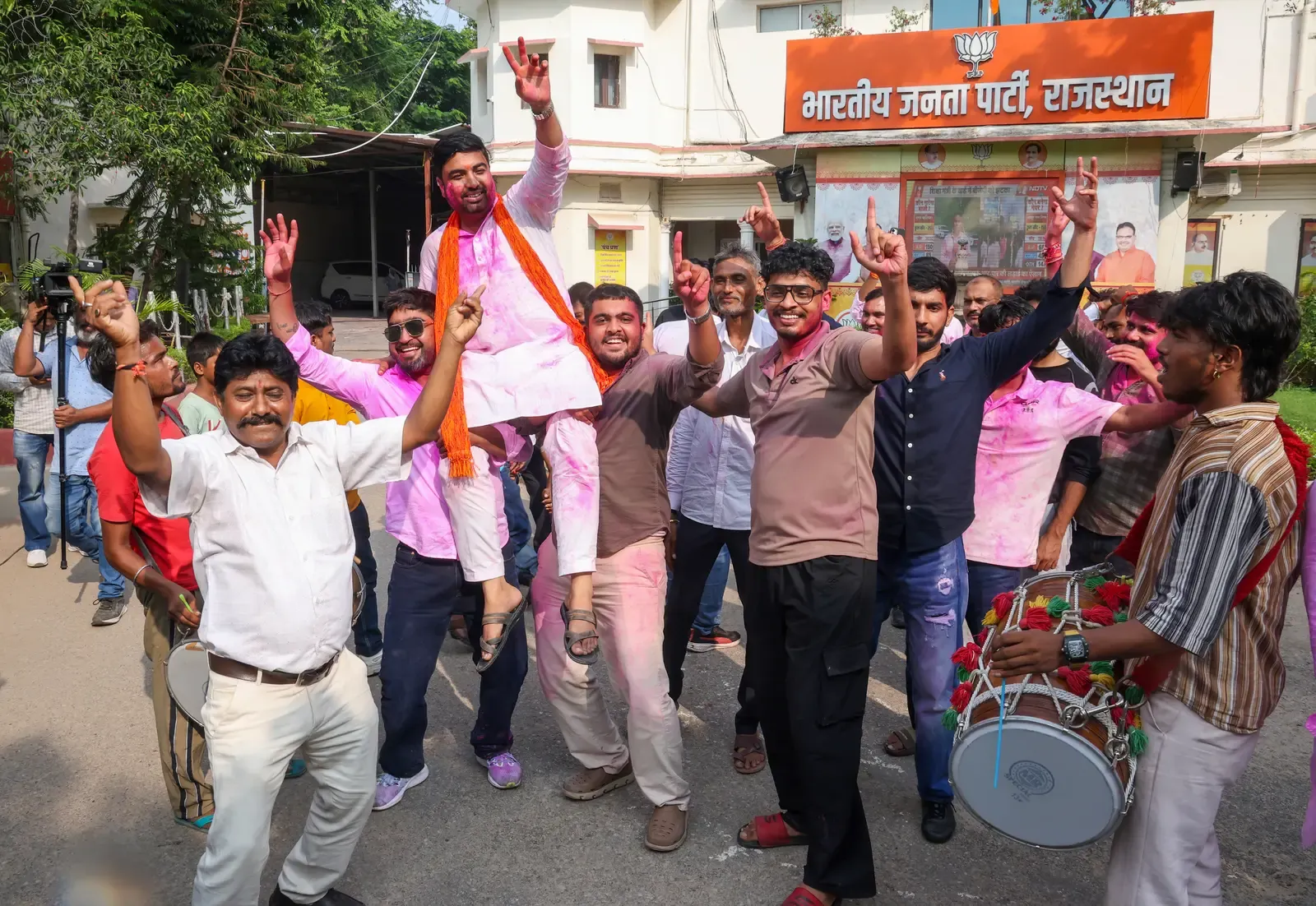राजस्थान: 25 निकायों में भाजपा निर्विरोध, भरतपुर महापौर पद पर कांग्रेस ने लगाया दबाव का आरोप
