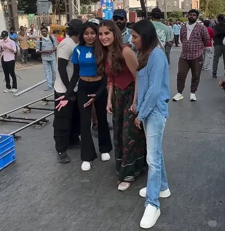 राशा थडानी ने 'श्रीनिवास मंगापुरम' के अपने 'पसंदीदा गाने' 'मंगा मंगा' की मेकिंग को किया याद 