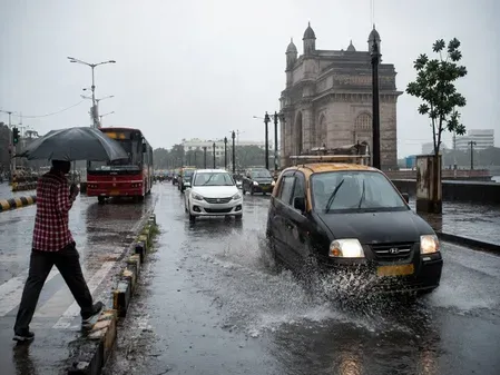 महाराष्ट्र में 4-6 जुलाई को रेड अलर्ट: मुंबई समेत 6 जिलों में भारी बारिश, स्कूल-कॉलेज बंद