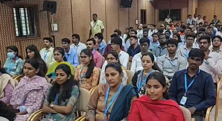 रोजगार मेला : सरकार ने अब तक जारी किए 10 लाख से अधिक नियुक्ति पत्र 