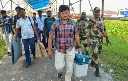 पश्चिम बंगाल चुनाव 2026: दूसरे चरण में 142 सीटों पर मतदान जारी, PM मोदी ने रिकॉर्ड वोटिंग की अपील की
