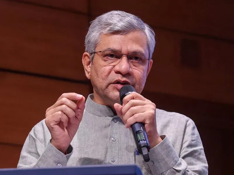 सेमीकॉन 2.0: केंद्र सरकार ने अधिसूचित की ₹1.27 लाख करोड़ की चिप योजना, PSA-NSA की संयुक्त अध्यक्षता में बनेगा उच्चस्तरीय पैनल