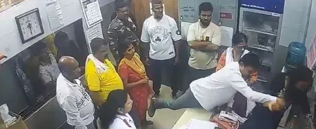 कल्याण अस्पताल में डॉक्टरों पर हमला: शिवसेना पार्षद रमेश म्हात्रे जांच के घेरे में, श्रीकांत शिंदे ने कड़ी कार्रवाई का वादा किया
