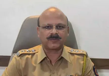 कल्याण अस्पताल में डॉक्टरों से मारपीट: शिवसेना पार्षद रमेश म्हात्रे समेत चार गिरफ्तार