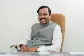 सुनील तटकरे-शरद पवार मुलाकात के बाद महाराष्ट्र में सियासी हलचल, रोहित पवार का दावा — BJP में जा सकते हैं NCP के 22 विधायक