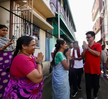 तमिलनाडु चुनाव: पदयात्रा कर सीएम स्टालिन ने सुनीं लोगों की समस्याएं, डीएमके के लिए मांगा समर्थन