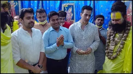 क्या सुधांशु पांडे ने वृंदावन यात्रा में प्रेमानंद महाराज से आशीर्वाद लिया?
