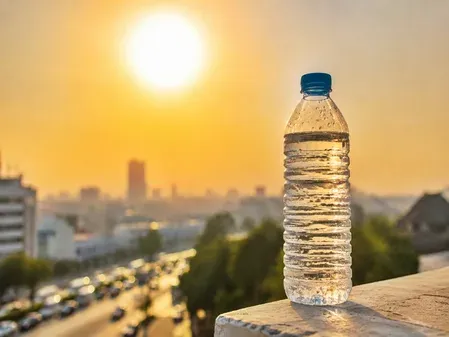 तेलंगाना में लू का कहर: 30 जिलों में तापमान 42°C पार, CM रेवंत रेड्डी ने जारी किए आपातकालीन निर्देश