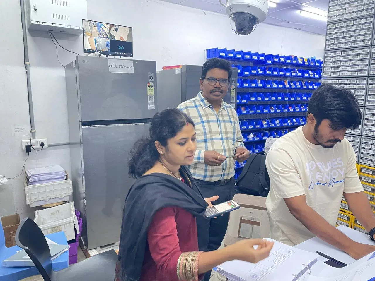 तेलंगाना DCA की कार्रवाई: ऑनलाइन फार्मेसी से जुड़ी 41 दुकानों को कारण बताओ नोटिस