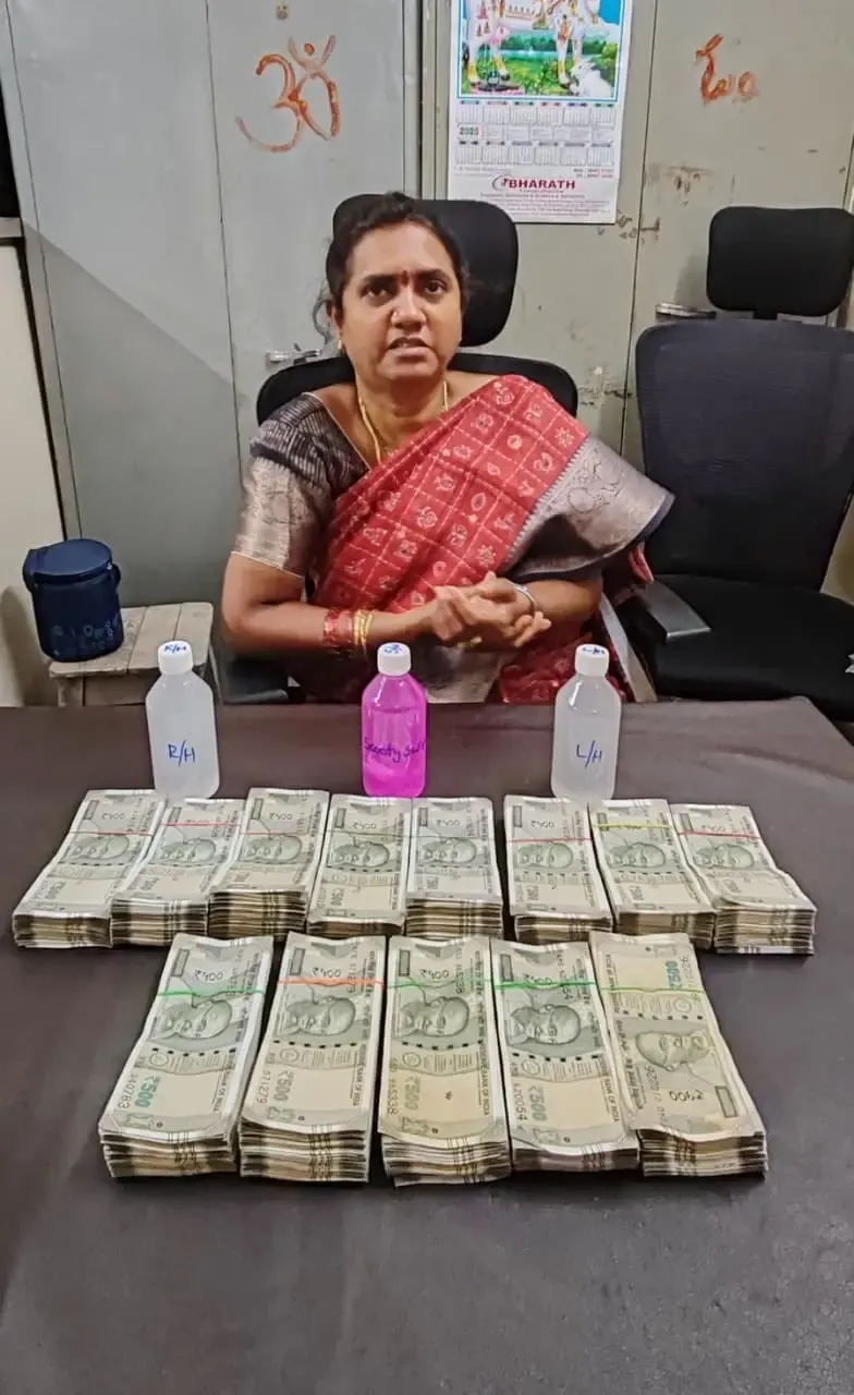 तेलंगाना एसीबी ने जीएचएमसी टाउन प्लानिंग सुपरवाइजर को ₹4 लाख रिश्वत लेते रंगे हाथ गिरफ्तार किया