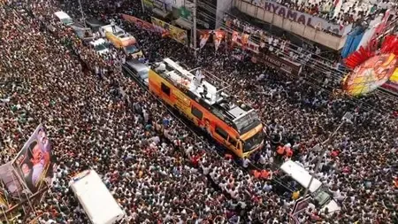 तमिलनाडु के करूर में विजय की रैली में भगदड़, 23 की मौत, कई घायल