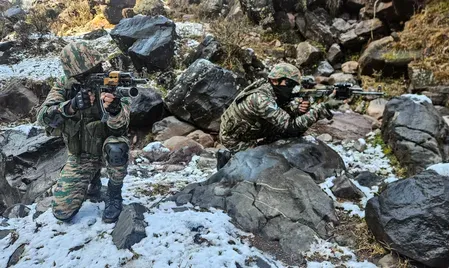 जम्मू-कश्मीर: पुंछ में आतंकियों का ठिकाना ध्वस्त, हथियारों का जखीरा बरामद