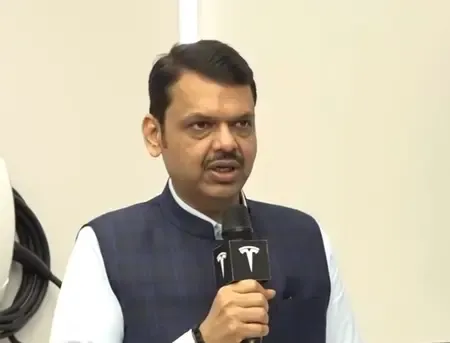 भारत में ईवी का बड़ा बाजार, टेस्ला की एंट्री से आएगा बदलाव : सीएम देवेंद्र फडणवीस