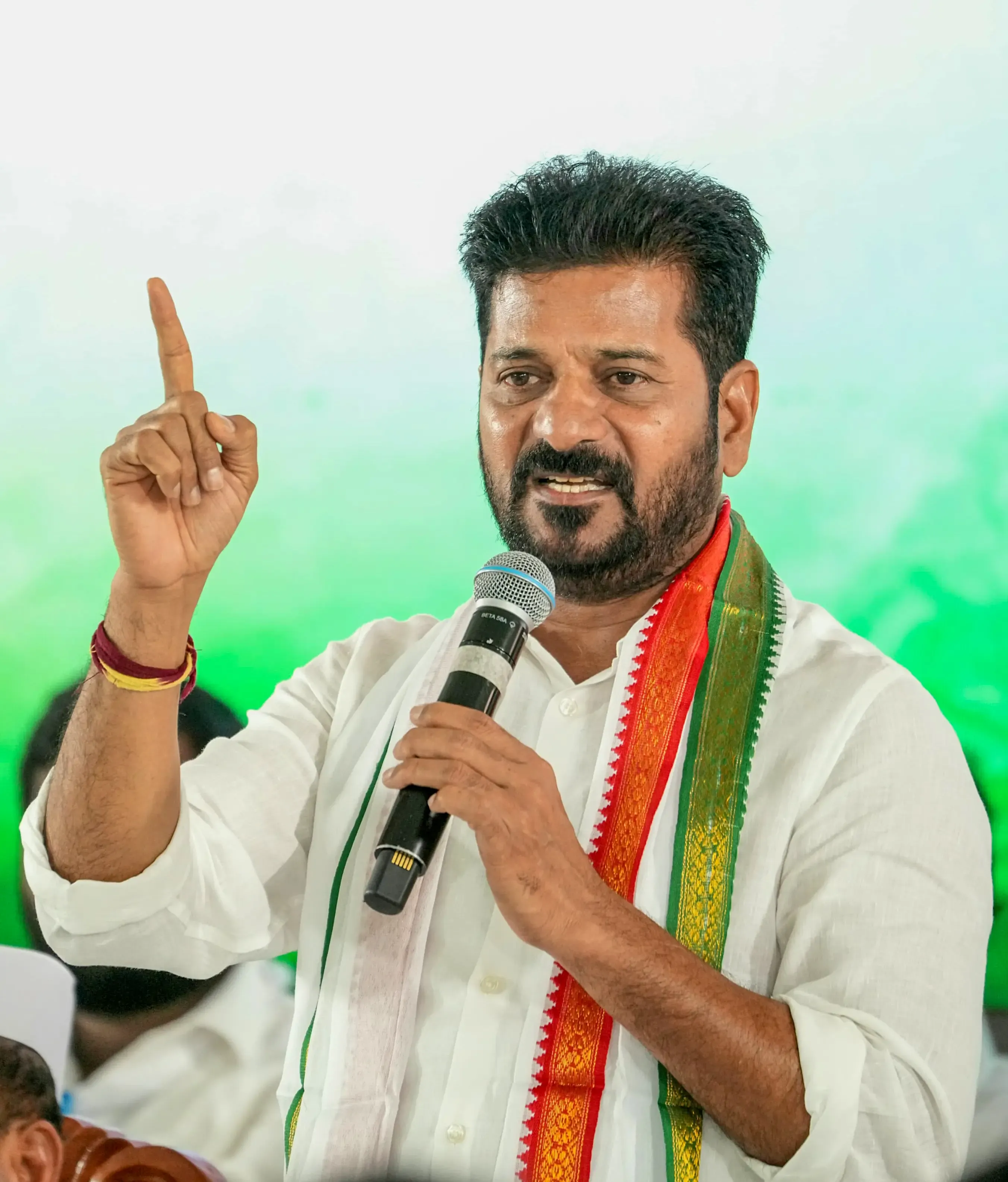 क्या तेलंगाना के मुख्यमंत्री रेवंत रेड्डी का क्रिसमस पर बयान राजनीतिक विवाद को बढ़ावा दे रहा है?