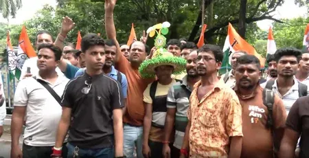 कोलकाता में '21 जुलाई शहीद दिवस' पर तीन समानांतर रैलियाँ, पुलिस ने तैनात किए 3,000 जवान