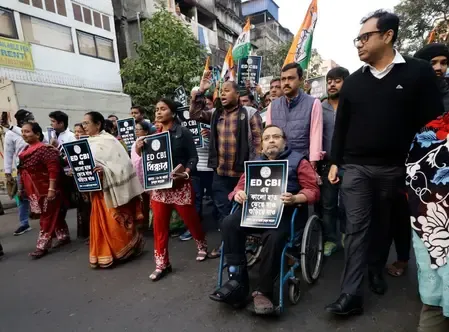 क्या टीएमसी ने आई-पैक ऑफिस और प्रतीक जैन के आवास पर ईडी की छापेमारी के खिलाफ प्रदर्शन किया?
