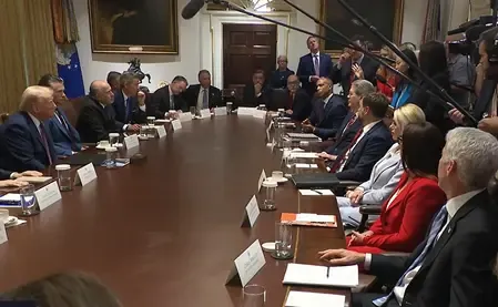 ट्रंप युद्ध मध्यस्ता के दावे पर बरकरार, टैरिफ पर कायम रहने के बीच पीएम मोदी को बताया 'शानदार इंसान'