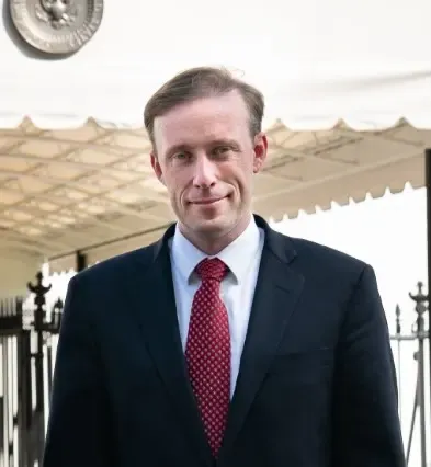 अमेरिका के पूर्व राष्ट्रीय सुरक्षा सलाहकार ने ट्रंप की युद्ध रणनीति की आलोचना की