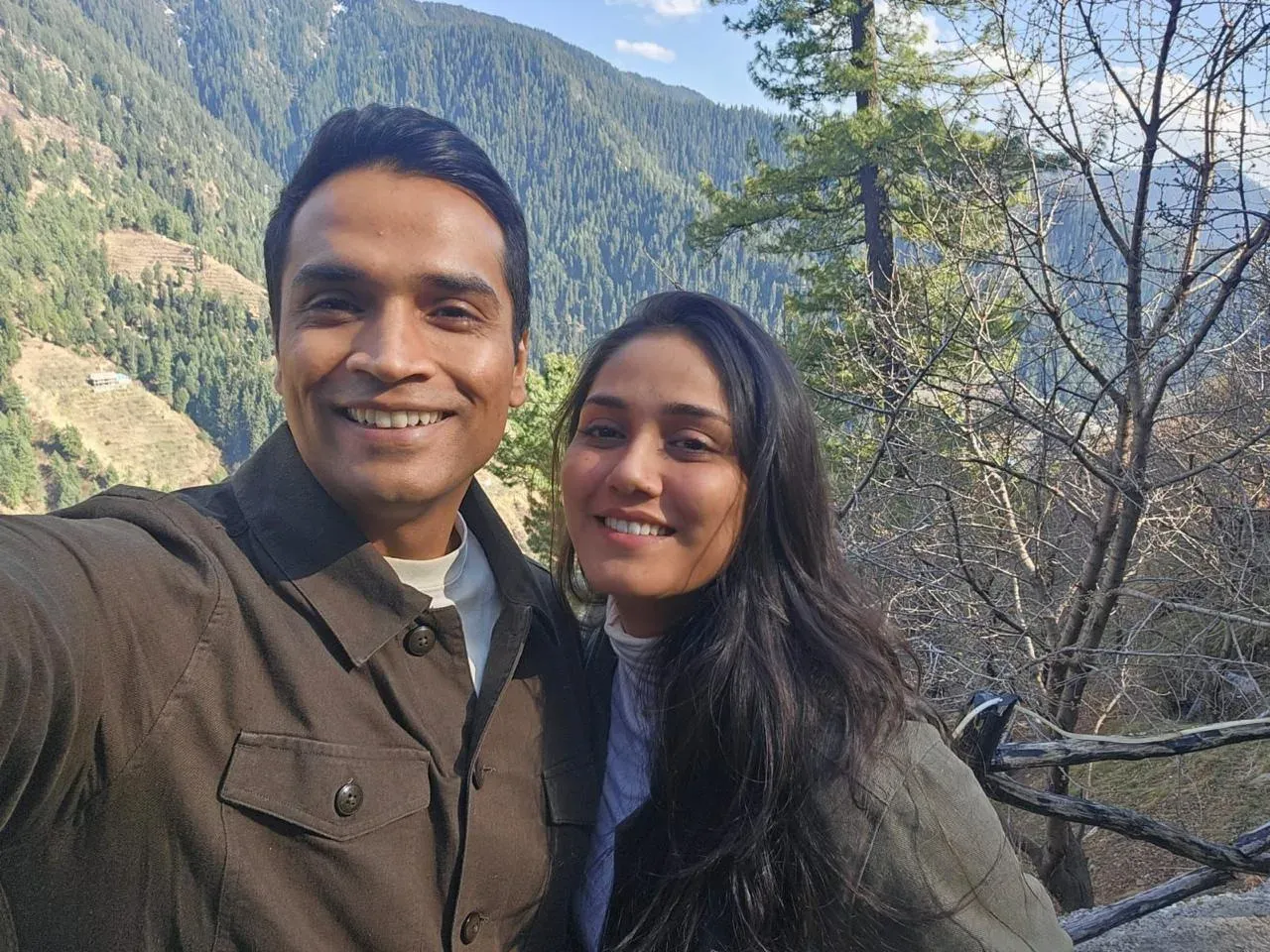 ट्विशा शर्मा मृत्यु मामला: पिता ने MP राज्यपाल को सौंपा ज्ञापन, सास को पद से हटाने की माँग