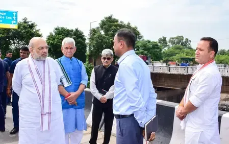 क्या अमित शाह ने जम्मू के तवी पुल और बिक्रम चौक पर बाढ़ के नुकसान का जायजा लिया?