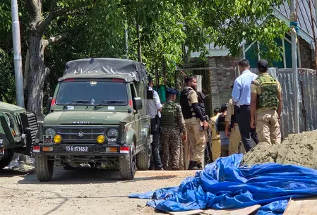 पुलवामा हमले का मास्टरमाइंड हमजा बुरहान पीओके के मुजफ्फराबाद में ढेर