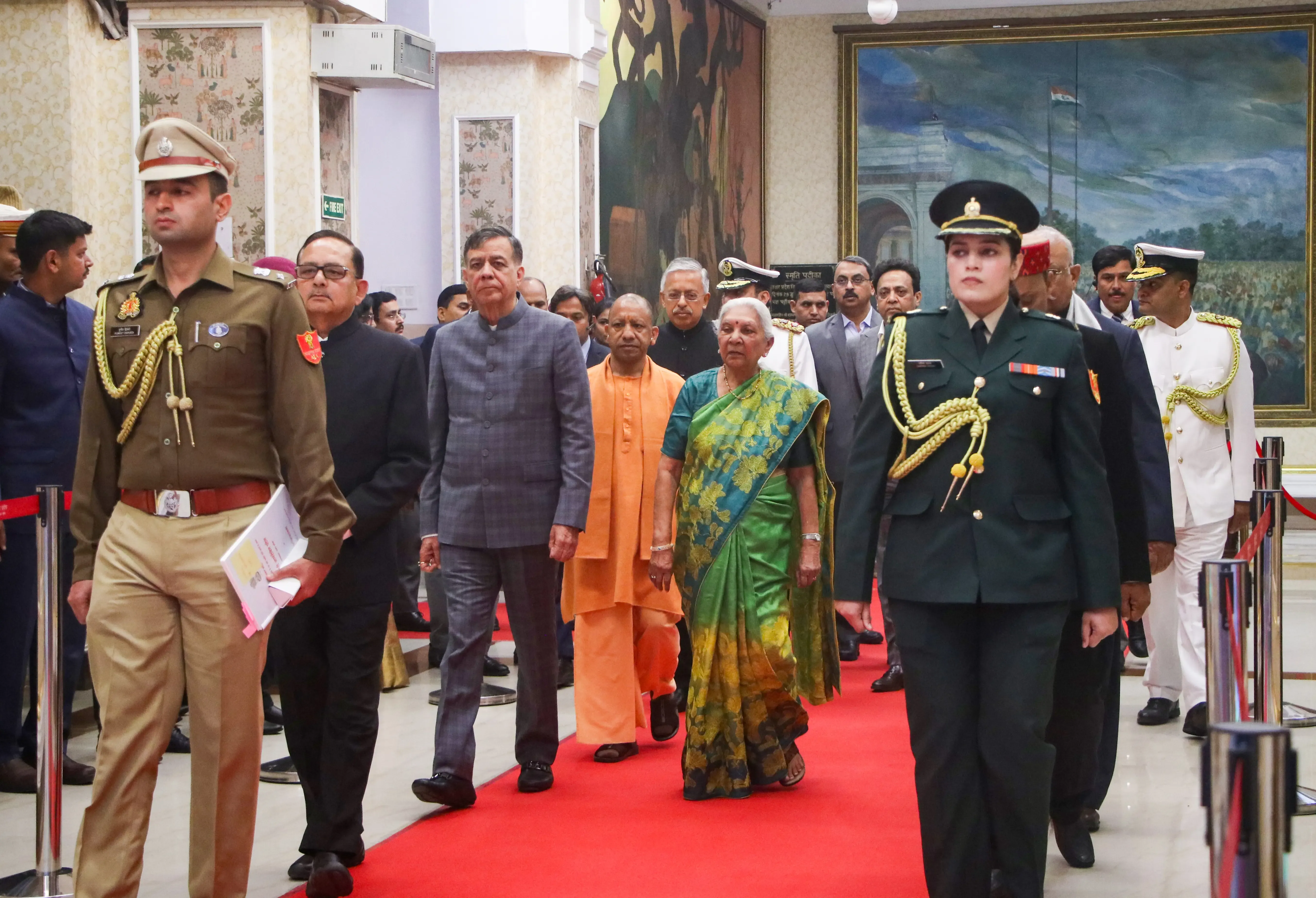 UP विधानसभा का विशेष सत्र: महिला आरक्षण विधेयक पर चर्चा, भाजपा-विपक्ष में तीखी जुबानी जंग