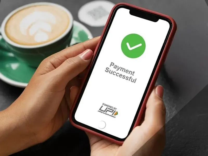 यूपीआई ट्रांजैक्शन में एक दशक में 12,000 गुना उछाल, FY2025-26 में 24,162 करोड़ लेनदेन : वित्त मंत्रालय