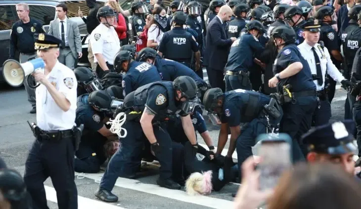 क्या अमेरिका में भारतीयों से जुड़े इमिग्रेशन मामलों में अदालत ने महत्वपूर्ण फैसले सुनाए?