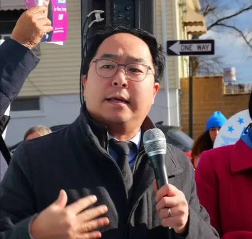 अमेरिकी कांग्रेस में ईरान के खिलाफ कार्रवाई को लेकर गहरी चिंता, सैनिकों की तैनाती पर बहस जारी