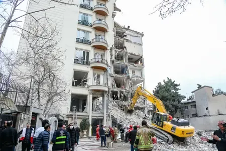 अमेरिकी हमलों से कमांड ढांचे में संकट, मुश्किल में ईरानी सेना: पीट हेगसेथ