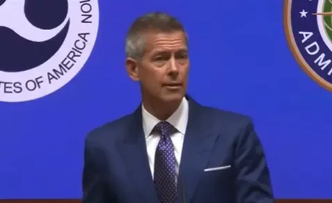 क्या अमेरिका में अब तक का सबसे लंबा शटडाउन हवाई सेवाओं को प्रभावित करेगा?