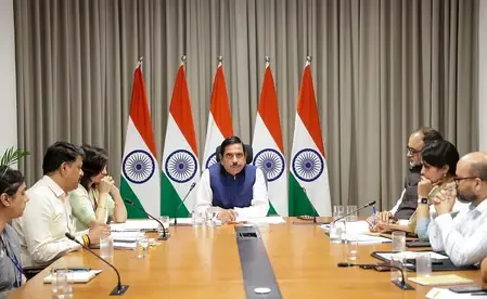 वंदे मातरम विवाद: प्रह्लाद जोशी ने कर्नाटक सरकार पर साधा निशाना, संसद में मुद्दा उठाने की चेतावनी