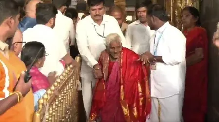 तिरुपति मंदिर तक पैदल यात्रा करने वाले 116 साल के भक्त को मिले वीआईपी दर्शन 