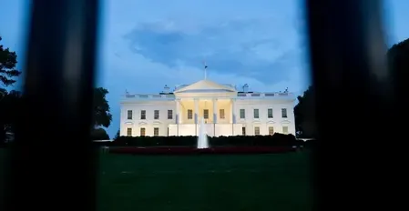 भारत समेत नए ट्रेड डील ने अमेरिका के घाटे को कम करने में मदद की : व्हाइट हाउस