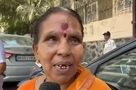 आशा भोसले के घर काम करने वाली महिला ने उन्हें जमीन से जुड़ी हुई बताया