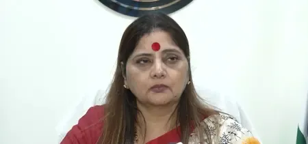 यूपी महिला आयोग अध्यक्ष बबीता सिंह चौहान ने ममता बनर्जी के चुनाव आरोप खारिज किए, बोलीं- हार से ध्यान भटकाने की कोशिश
