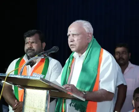 दावणगेरे में येदियुरप्पा ने मतदाताओं से कांग्रेस को हराने की अपील की
