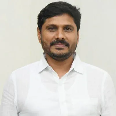 आंध्र प्रदेश: टीईटी छूट मांगने पर 3 शिक्षक निलंबित, वाईएसआरसीपी सांसद गुरुमूर्ति ने की कड़ी निंदा