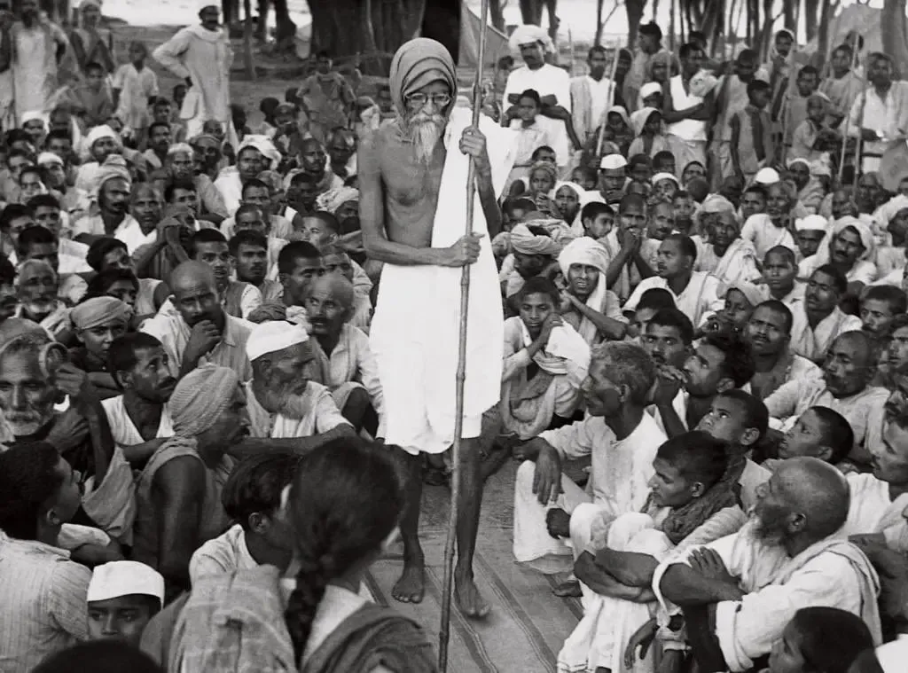 How Did Acharya Vinoba Bhave Inspire the Vision of a Viksit Bharat? PM Modi Reflects on His Birth Anniversary