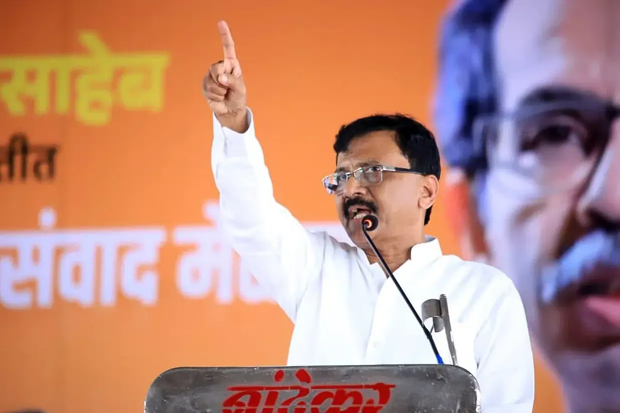 सीईसी के खिलाफ राज-उद्धव का संयुक्त मार्च, संजय राउत बोले — '1857 जैसा विद्रोह है यह आंदोलन'