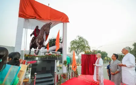 Did HM Amit Shah Unveil a Statue of Chhatrapati Shivaji Maharaj in Gandhinagar?