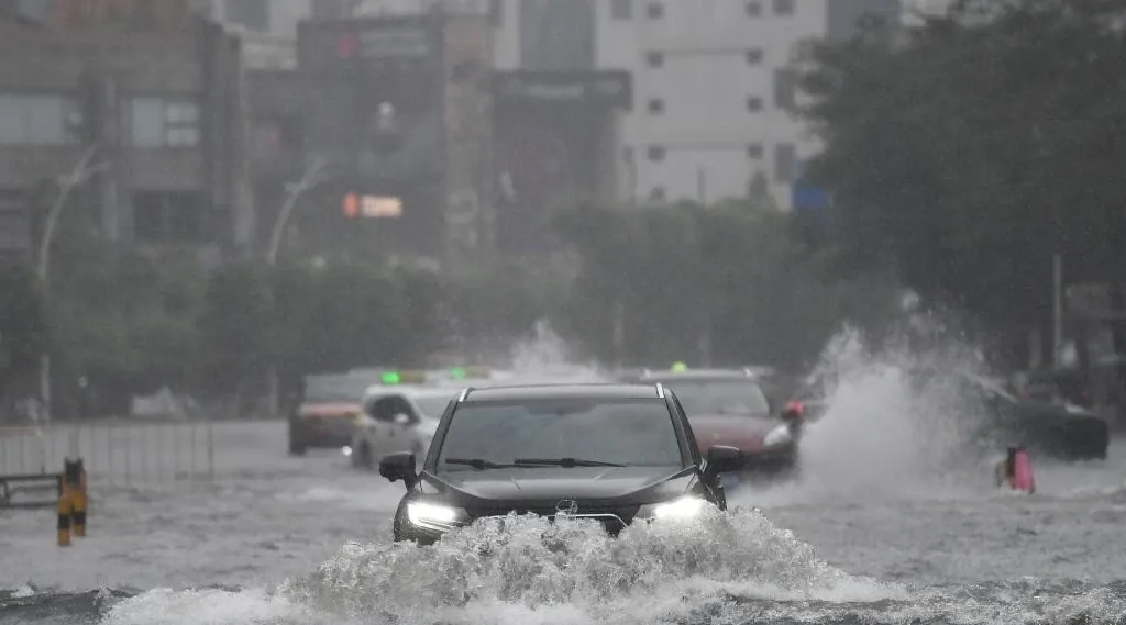Why Did Hong Kong Issue a Black Rainstorm Warning Again?