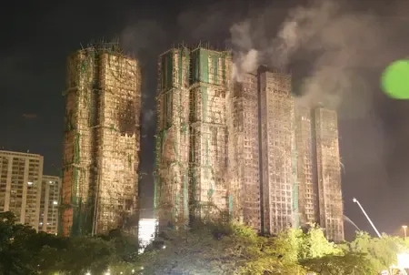 हांगकांग अग्निकांड में मौत का आंकड़ा 146 तक पहुंचा, 100 से ज्यादा लोग अब भी लापता