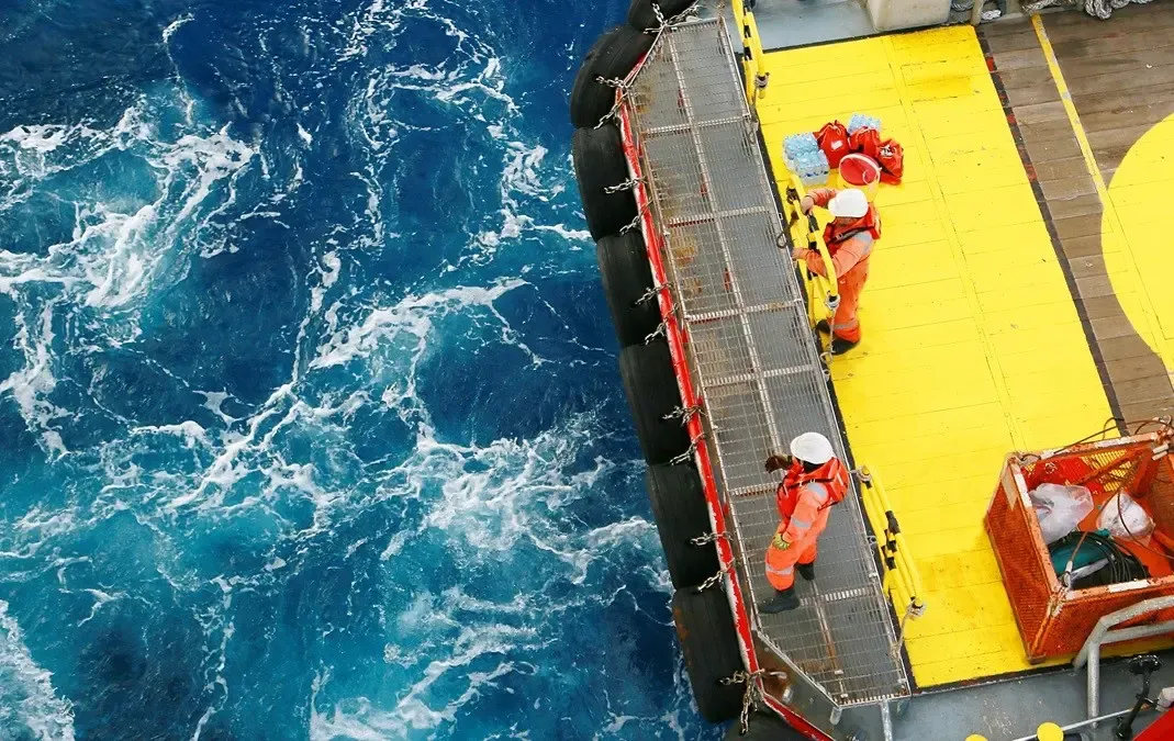 Global Economy Faces Turmoil Amid Hormuz Crisis: Report